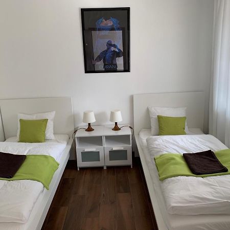 Lili Motel Sajoszentpeter エクステリア 写真